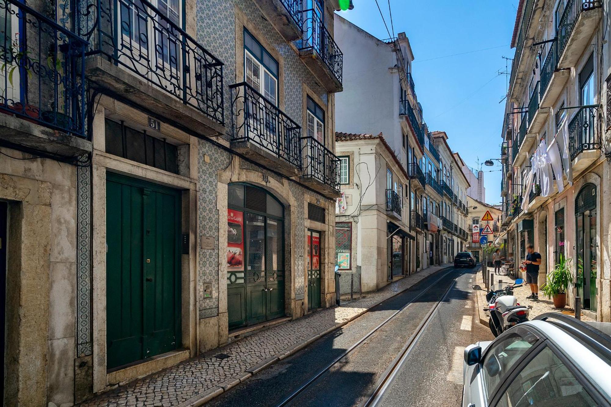 Whome Gem Timeless Elegance And Modern Comfort Lisbon