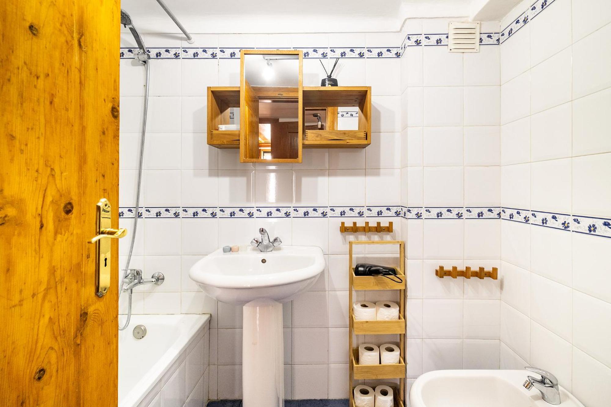 Whome Gem Timeless Elegance And Modern Comfort Lisbon