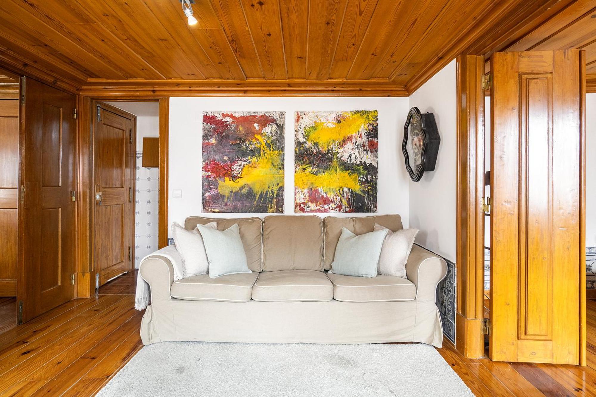 Apartment Whome Gem Timeless Elegance And Modern Comfort *